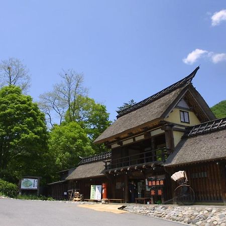 Hatago Higashiagatsuma Exterior foto