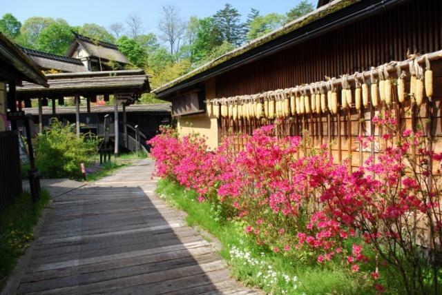 Hatago Higashiagatsuma Exterior foto